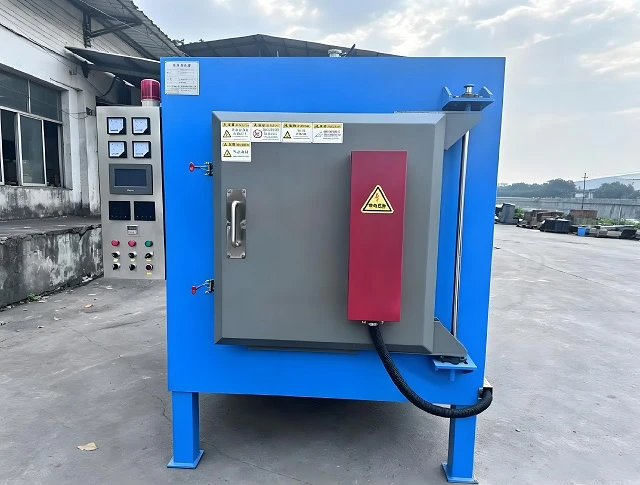 Box-type tempering furnace with left-right door opening