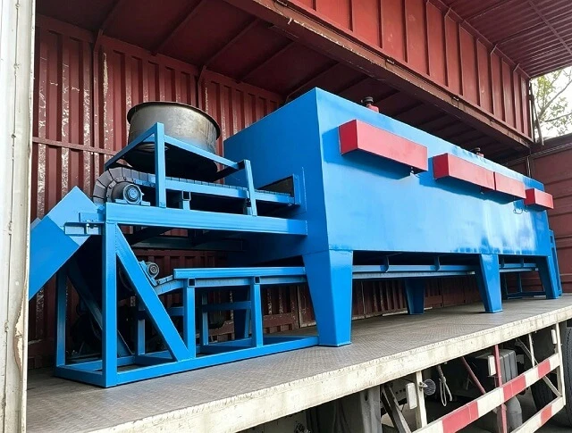 Continuous Mesh Belt Tempering Furnace for Industrial Metal Parts