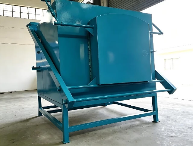 High Uniform Temperature Box Quenching Furnace For Auto Parts Mold Steel Hardware Mass Production