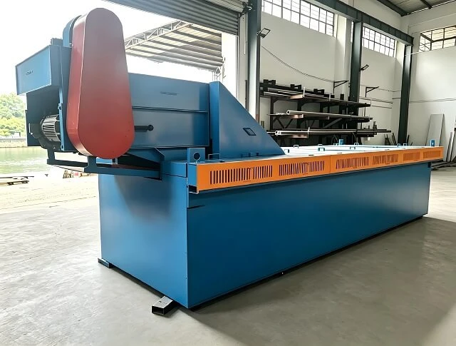 Continuous Mesh Belt Salt Bath Quenching Tank Precision Heat Treatment Equipment for Austempering