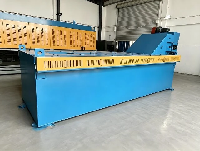 Industrial Mesh Belt Salt Bath Tank System Neutral Hardening and Carburizing Heat Treatment Solution