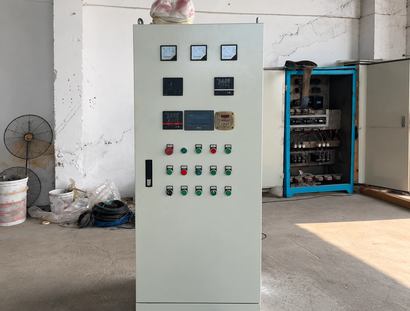 Pit Type Gas Nitriding Furnace for Gears, Shafts & Molds