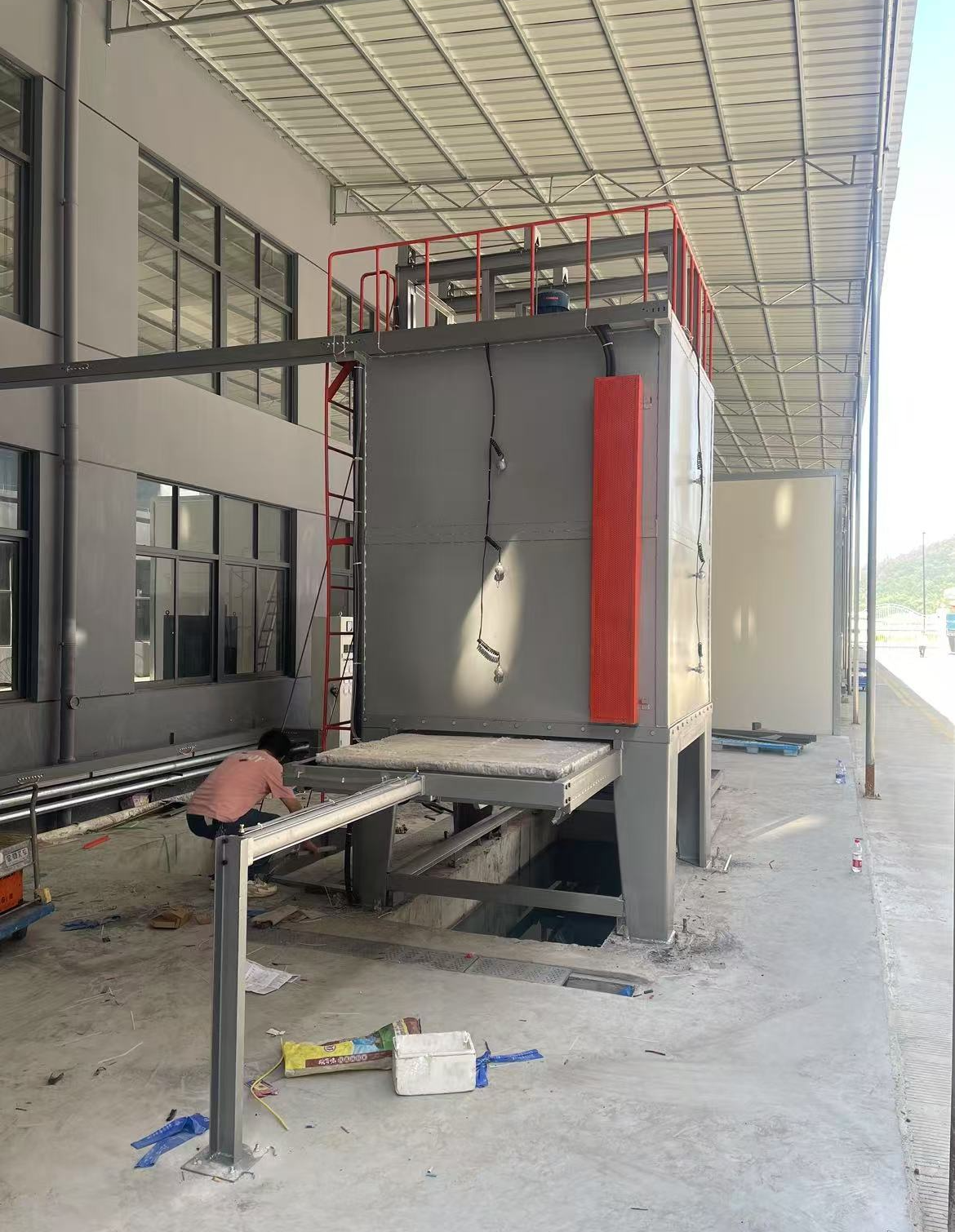 Aluminum Alloy Solution Heat Treatment Furnace with Water Quenching System